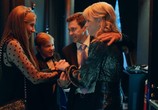 Сериал Идеальная семья (2020) - cцена 1