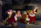 Мультфильм Белоснежка и семь гномов / Snow White and the Seven Dwarfs (1937) - cцена 3