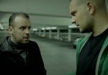 Фильм Хулиган с белым воротничком / White Collar Hooligan (2012) - cцена 2