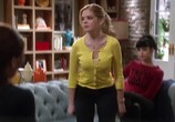 Сериал Не верь су*** из квартиры 23 / Don't Trust the B---- in Apartment 23 (2012) - cцена 4