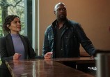 Сериал Коллективный разум / Wisdom of the Crowd (2017) - cцена 3