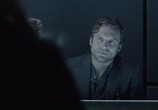 Сериал Под прицелом / Hunted (2012) - cцена 3