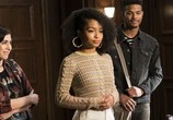 Сериал Повзрослевшие / Grown-ish (2018) - cцена 4