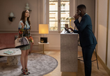 Сериал Эмили в Париже / Emily in Paris (2020) - cцена 1