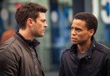 Сериал Почти человек / Almost Human (2013) - cцена 2