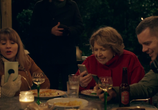 Сериал Годы / Years and Years (2019) - cцена 1